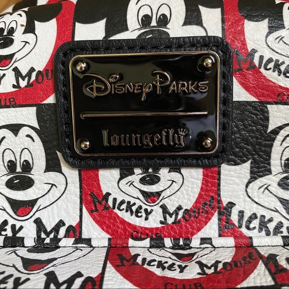 SOLD! - LOUNGEFLY - Mickey Mouse Mini Backpack - Picture 3 of 6